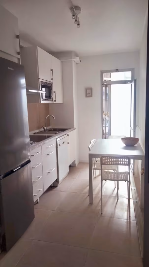 Piso en  Calle Luis Montoto 88 - Foto 3