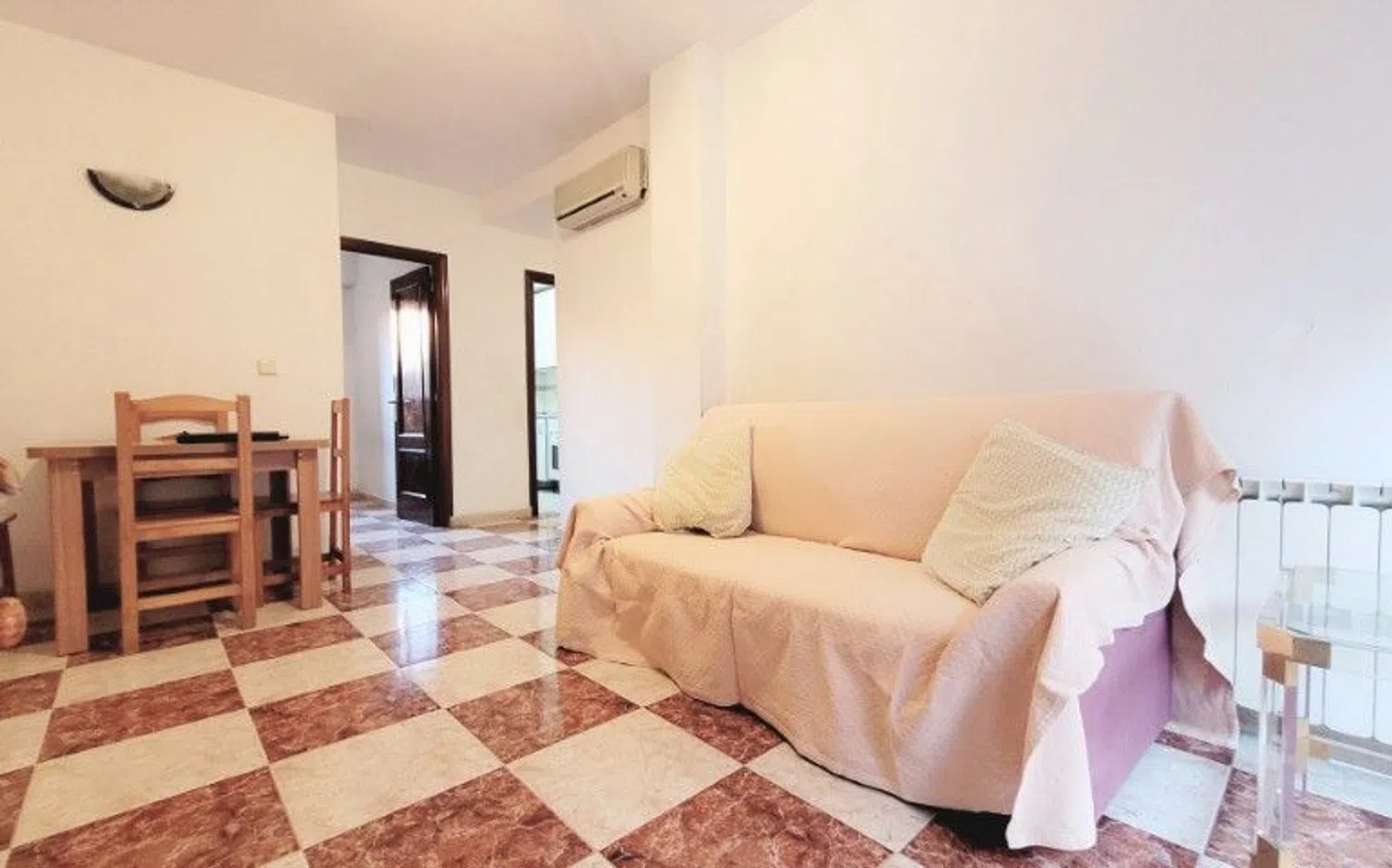 Piso en calle de Román Alonso, 17 - Foto 1