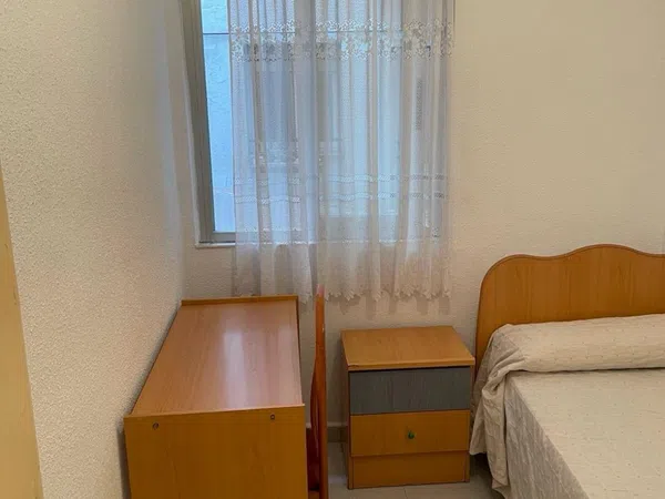Alquiler de piso en Calle Vitigudino, 31 - Foto 4