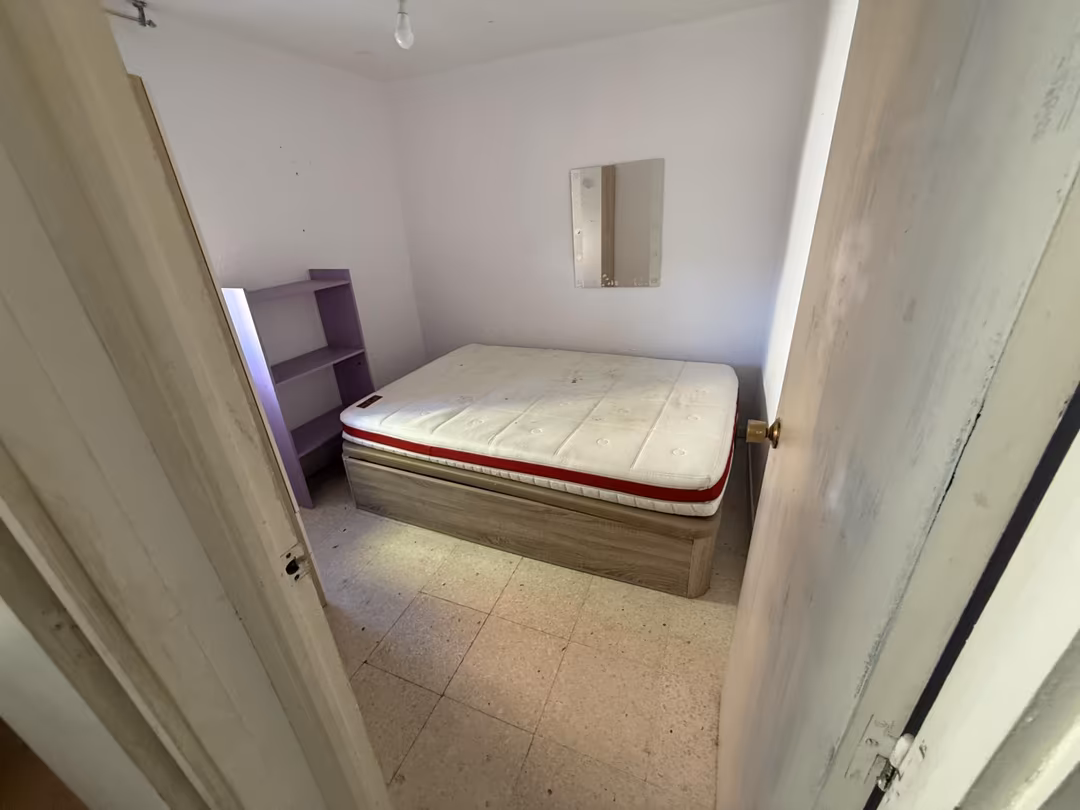 Piso en  Calle de Gregorio López Madera 29 - Foto 8