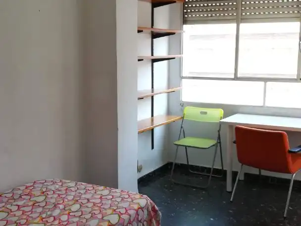 Piso en  Calle Entrejardines 8 - Foto 5