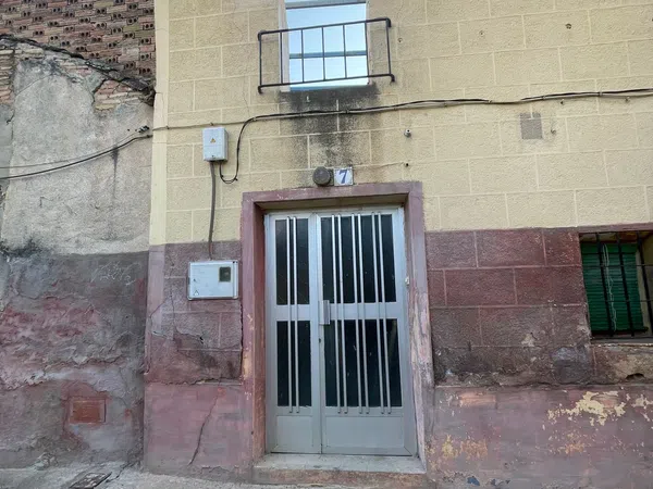 Casa de pueblo en Calle Miguel de Cervantes, 7 - Foto 1