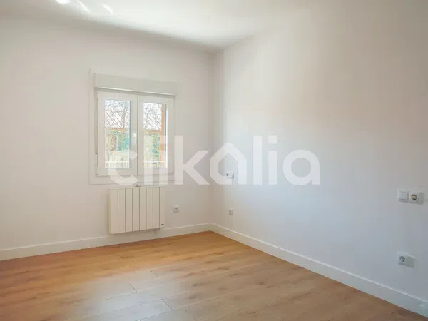 Piso en calle Alfonso X el Sabio - Foto 9