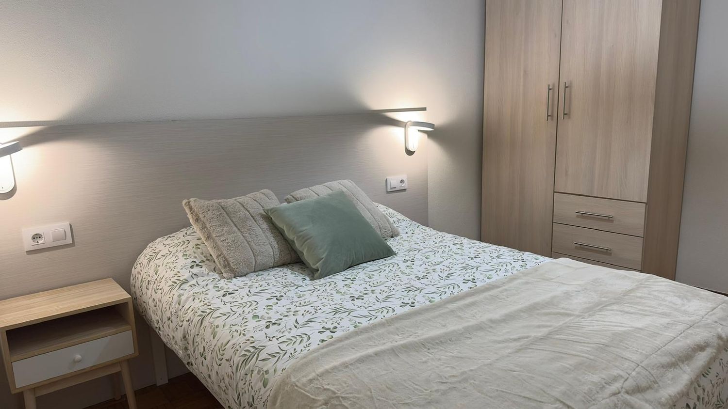 Piso en Avenida do Alcalde Portanet, 26, Castrelos - Sárdoma, Vigo - Foto 1