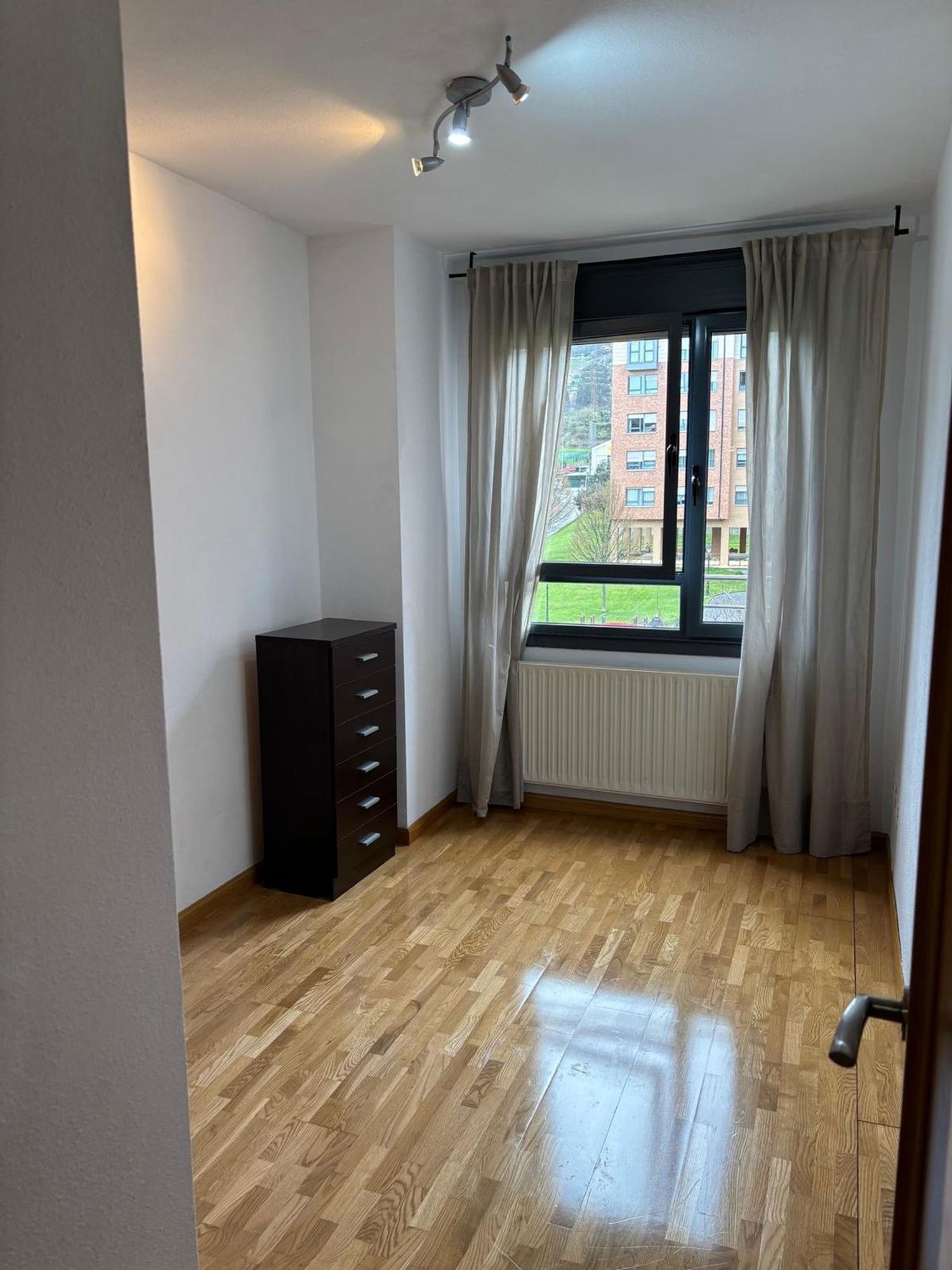 Piso en Urb. urbanizacion clarin Barrio Corredoria-La Carisa-Prado de La Vega - Foto 4