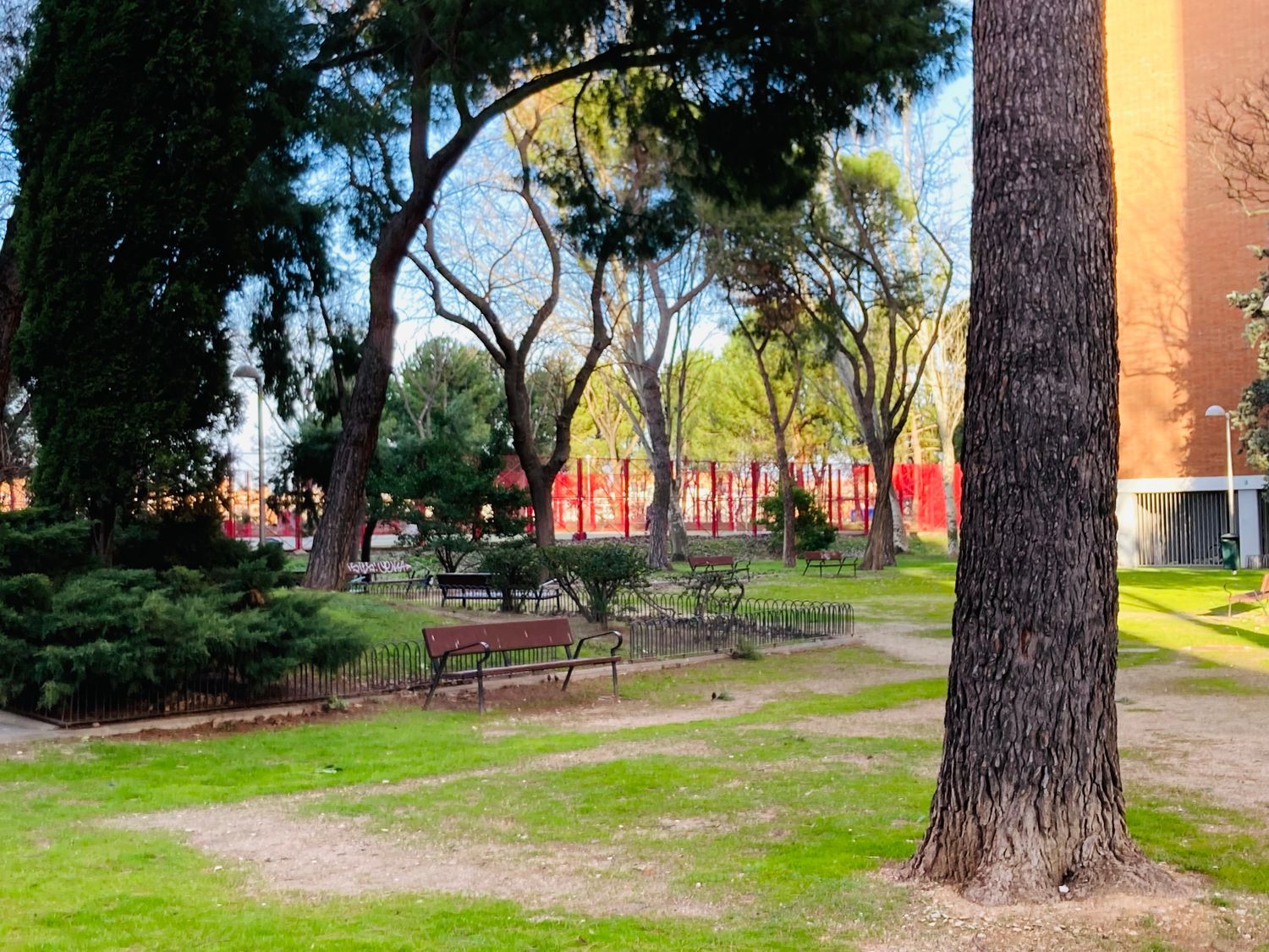 Piso en calle de Menasalbas, 6 -8 - Foto 2