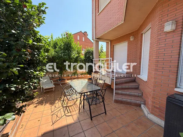 Chalet adosado en Calle del Fresno, 96, Solagua - Foto 1