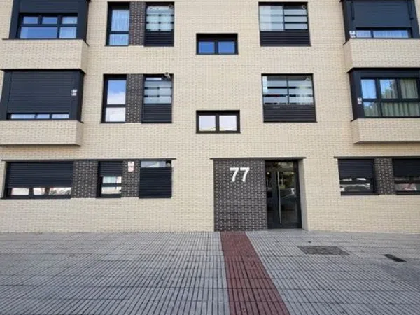 Piso en calle Luis Sauquillo, 77 - Foto 1