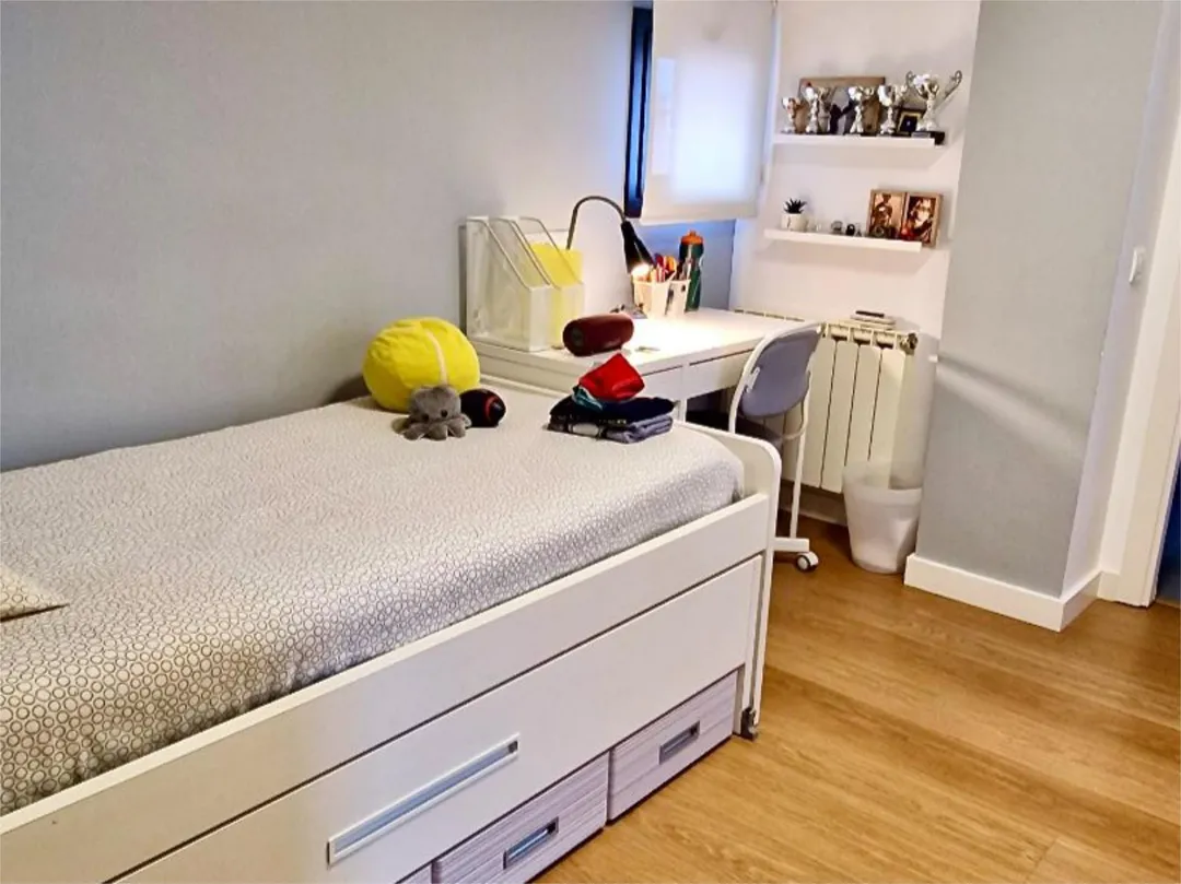 Piso en  Carrer de Salvador Espriu 51 - Foto 28