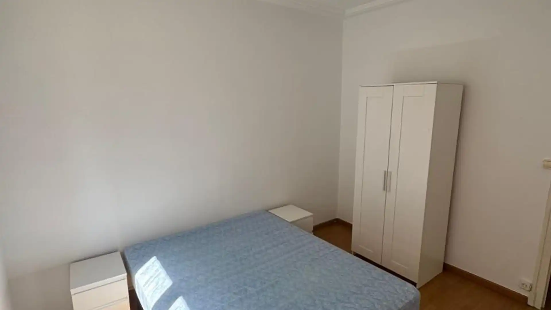 Piso en  Calle de Laguna de Rins 4 - Foto 5