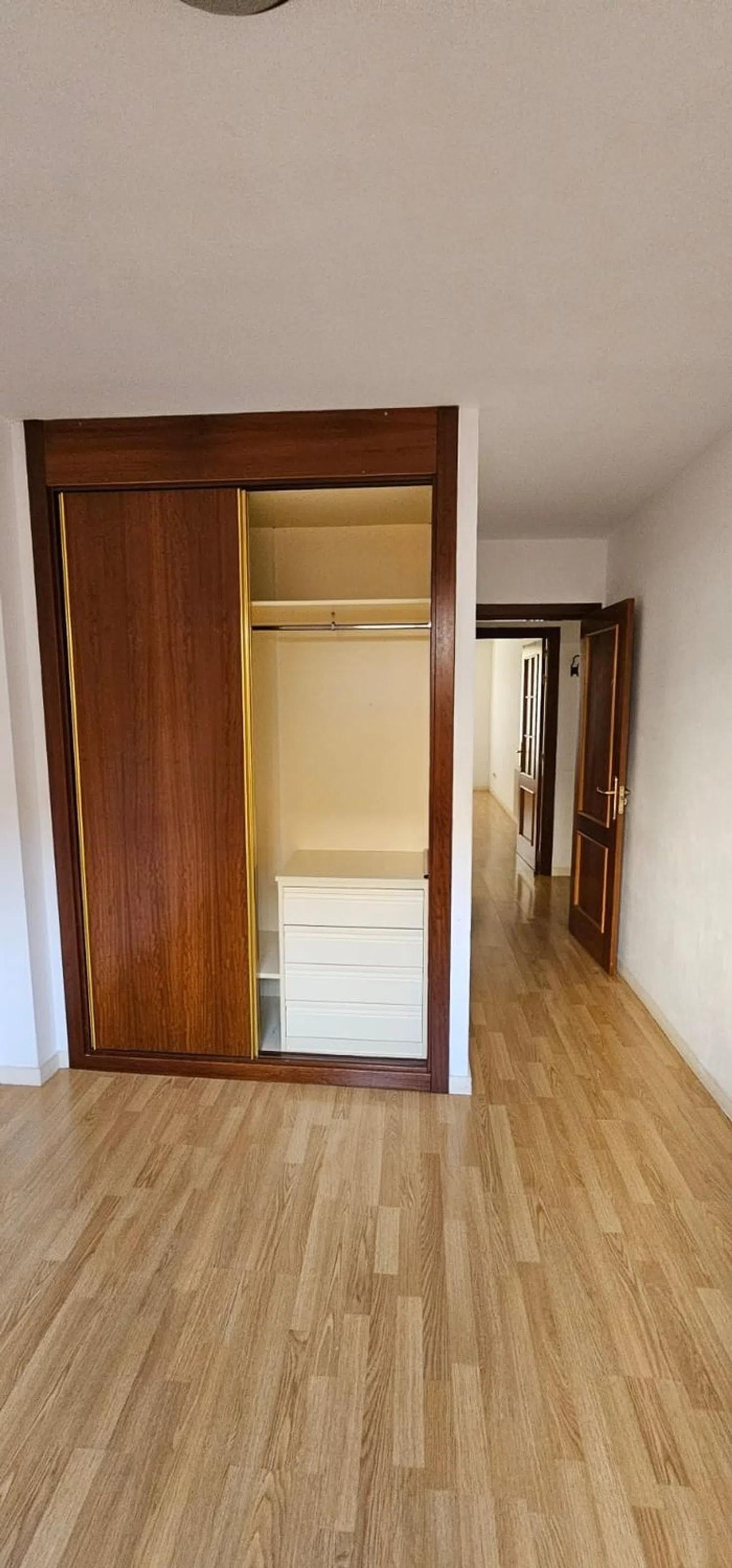 Piso en calle Real Vieja, 32 - Foto 2