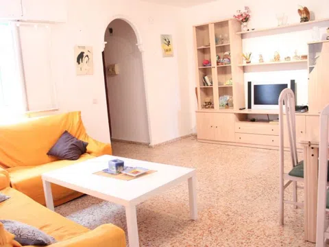 Piso en calle Castillo de Alcala de Guadaira, 5
