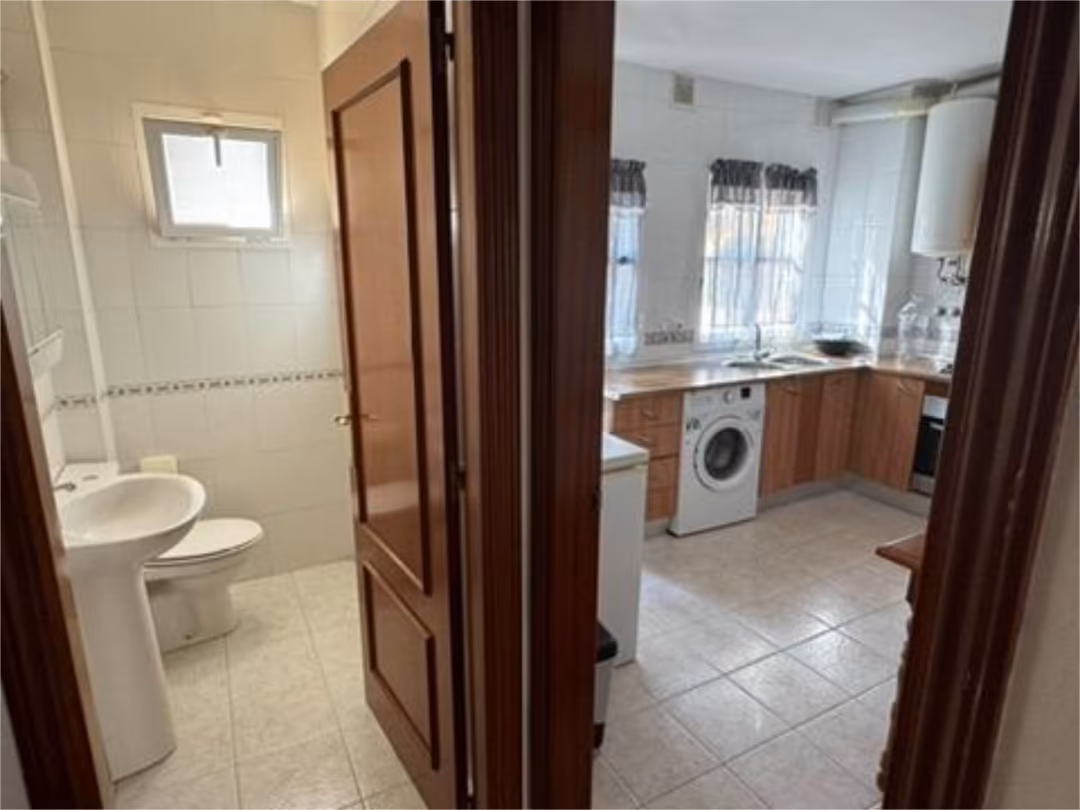 Casa adosada en  Avenida Pepita Durán 21 - Foto 3