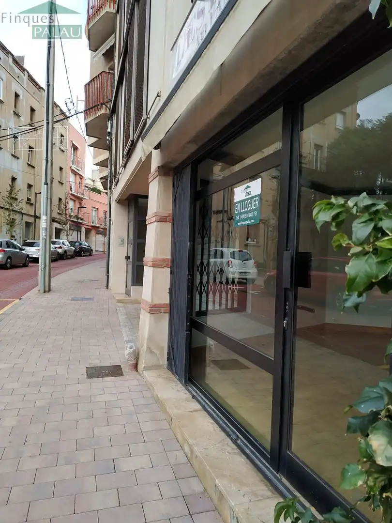 Local comercial en Sant Just Desvern - Foto 11