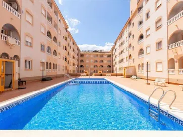 Apartamento en Torrevieja - Foto 6