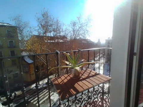 Piso en plaza de Cascorro, 12