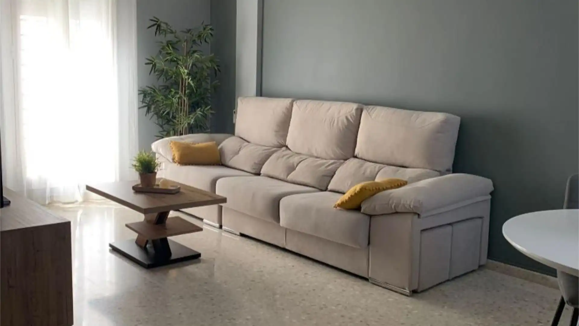 Casa adosada en  Calle de la Hijuela 19 - Foto 4