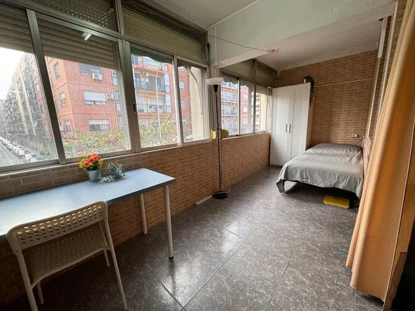 Piso en calle de l'Actor Mauri, 8 - Foto 2