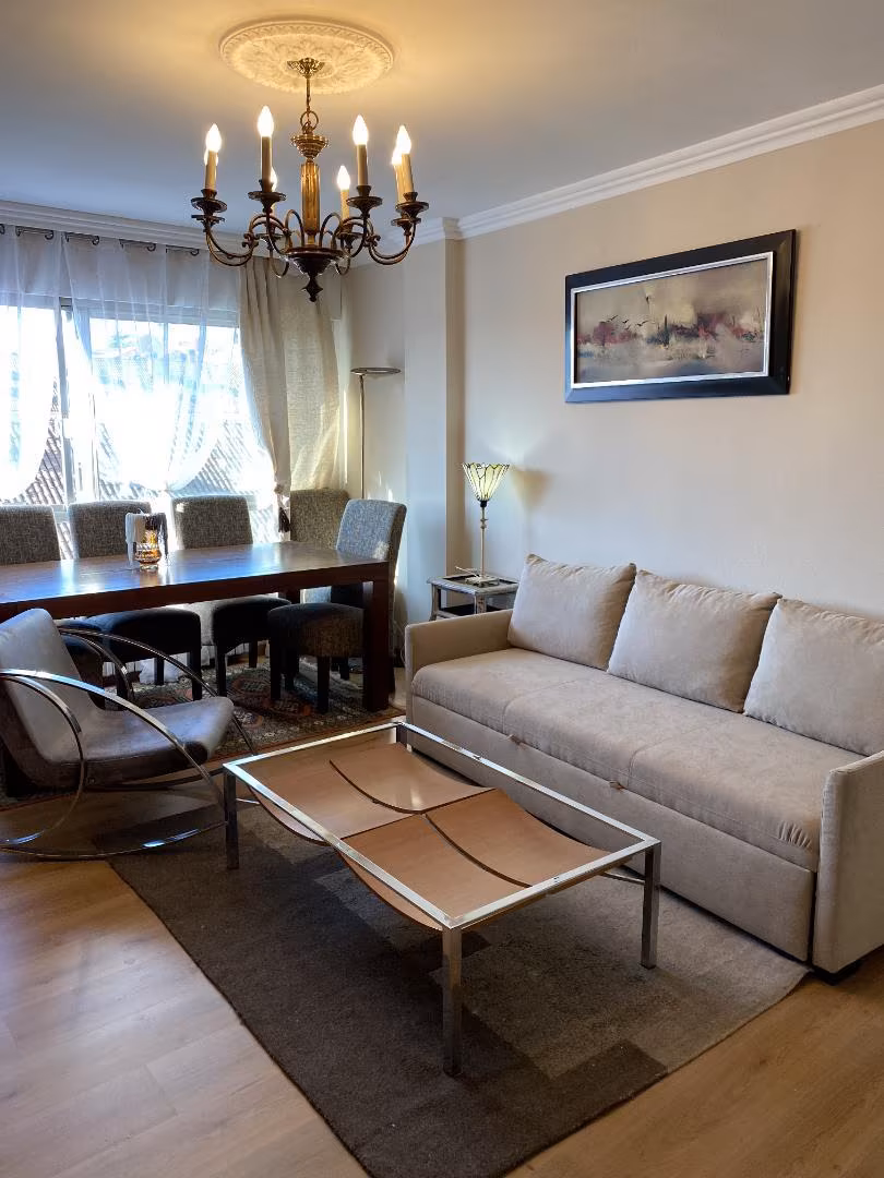 Piso en  Avenida de Rosalía de Castro 41 - Foto 5