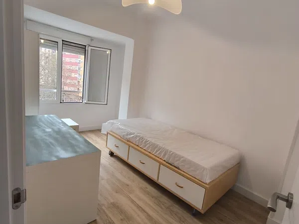 Piso en avenida del Primat Reig, 51 - Foto 4