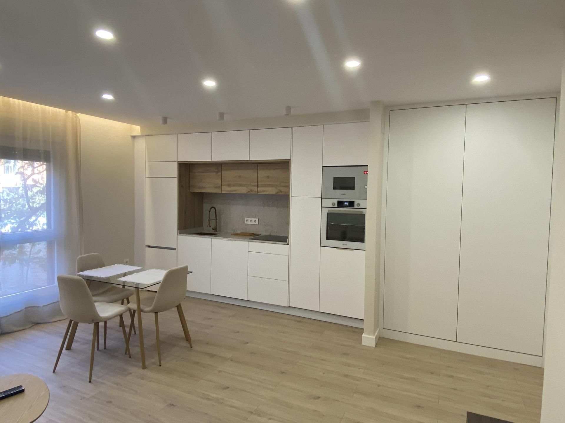 Apartamento en  Plaza Austria 11 - Foto 2