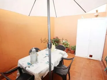 Casa adosada en  Calle Carlos V 27 - Foto 7