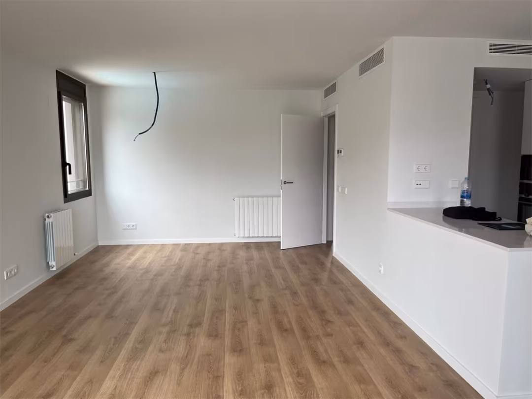 Piso en  Carrer Mare de Déu del Roser 36 - Foto 5