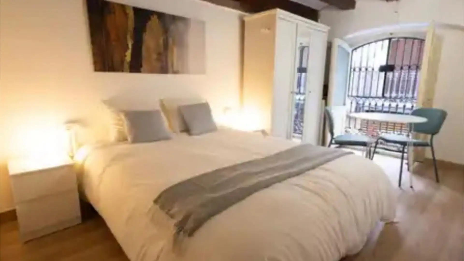 Piso en  Carrer de Sant Pere Més Baix 28 - Foto 9