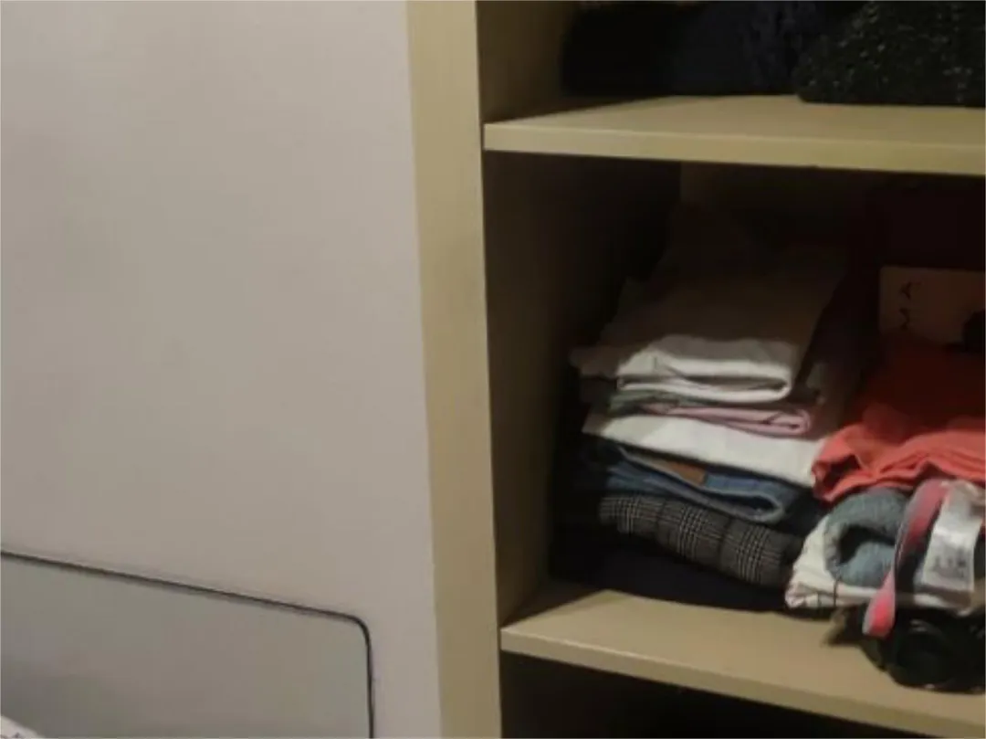 Casa adosada en  Carrer de l'Abat Escarré 34 - Foto 3