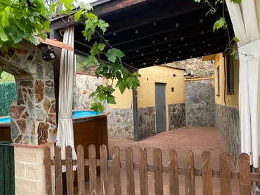 Chalet en  Avinguda del Vallès 18 - Foto 4