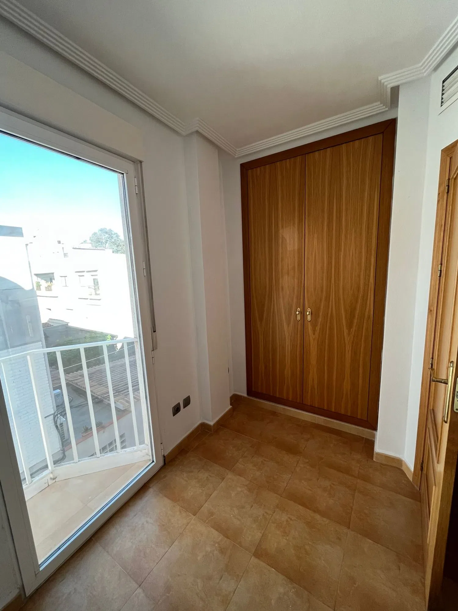Piso en calle Calderón de la Barca, 8 - Foto 3