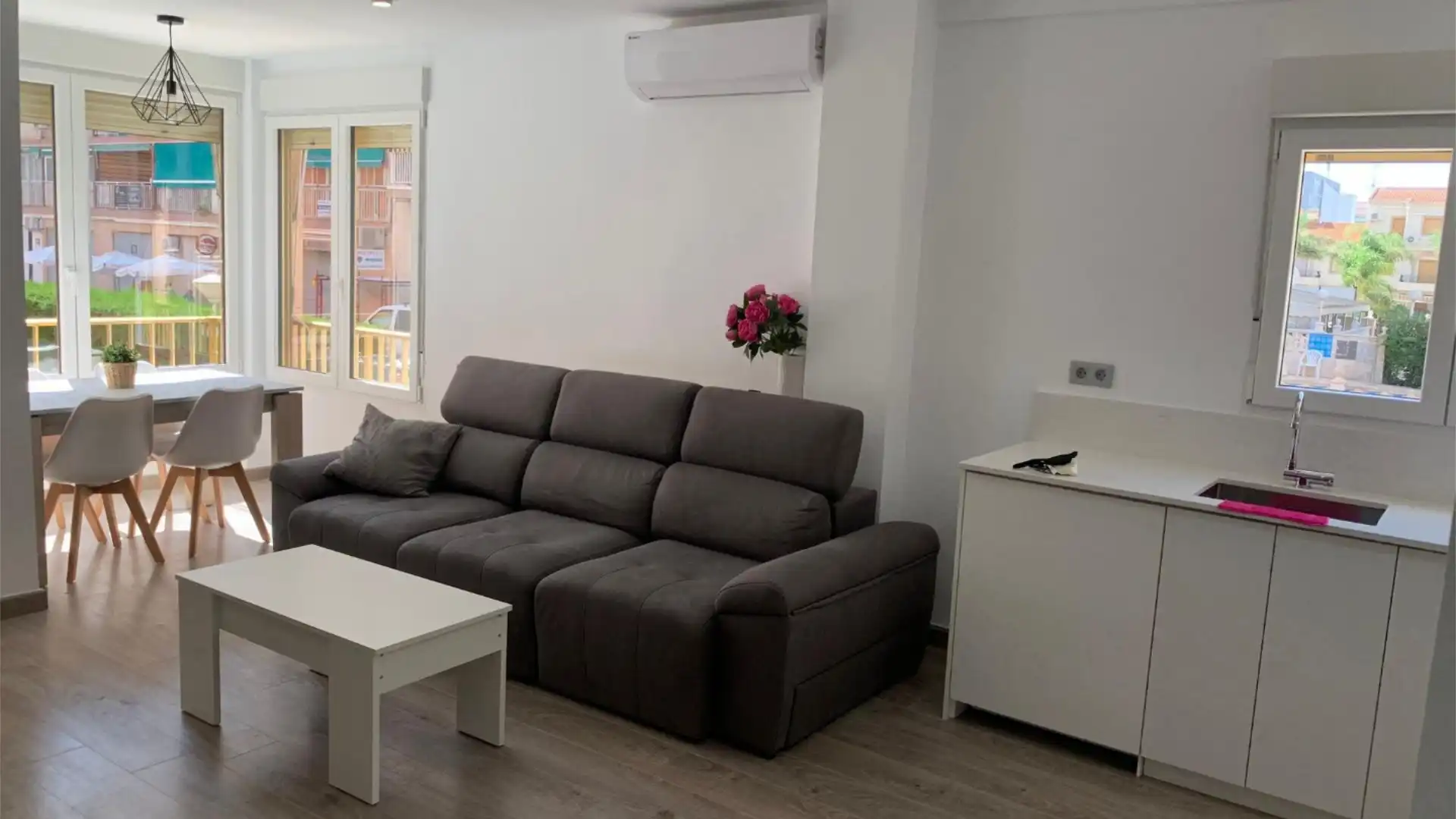 Piso en  Calle Castellón 14 - Foto 7