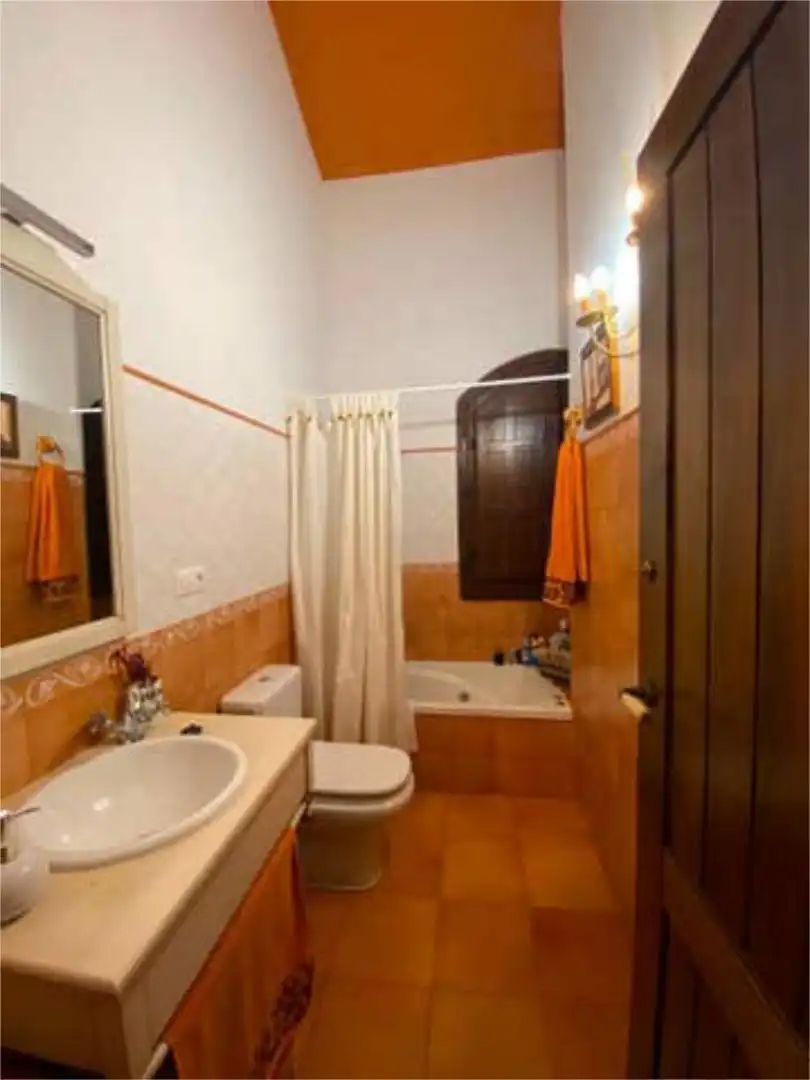 Chalet en barrio de la villa - Foto 4
