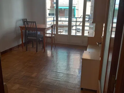 Piso en calle de los Collados, 2