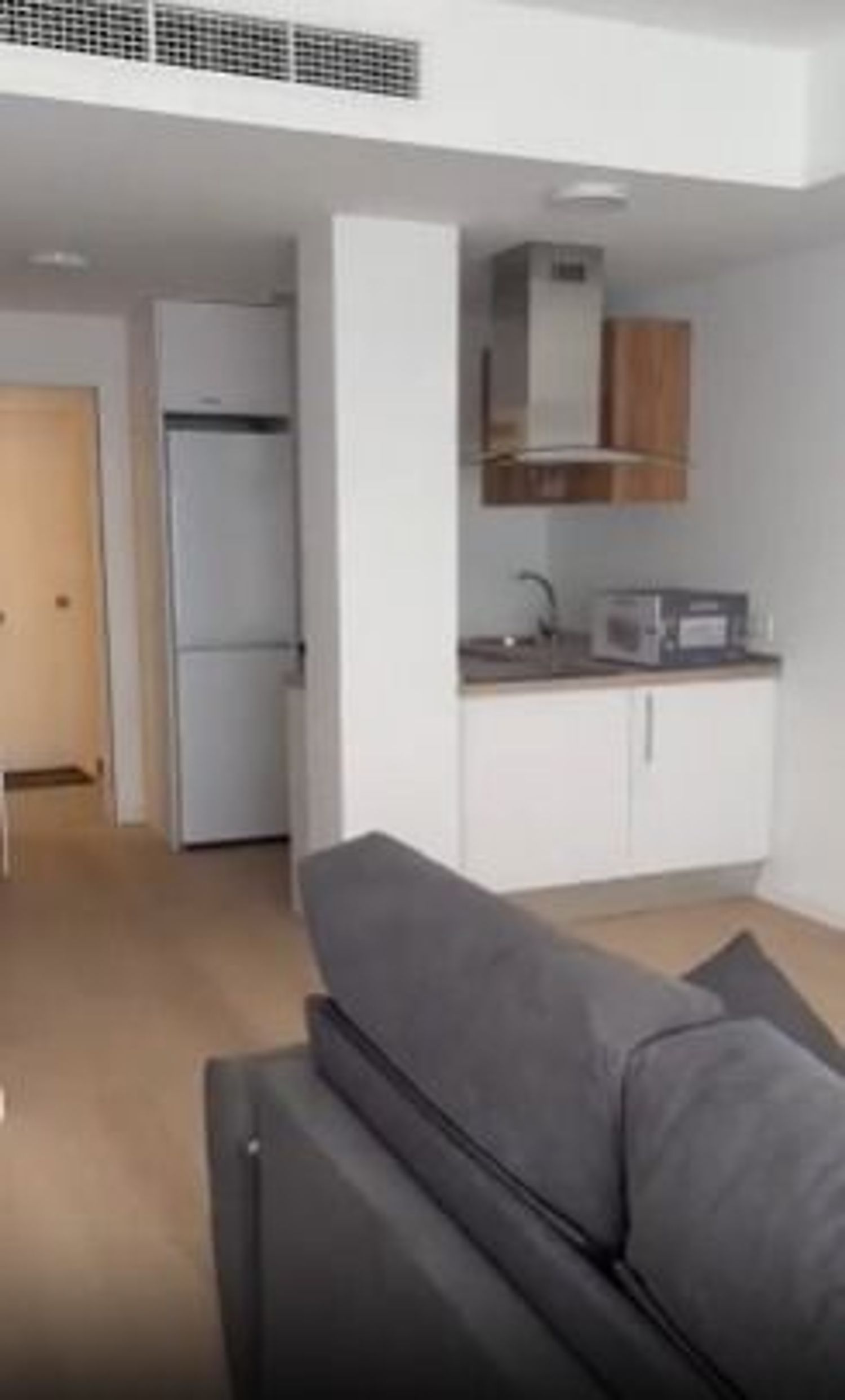 Estudio en Calle José Calderón, 216 - Foto 1