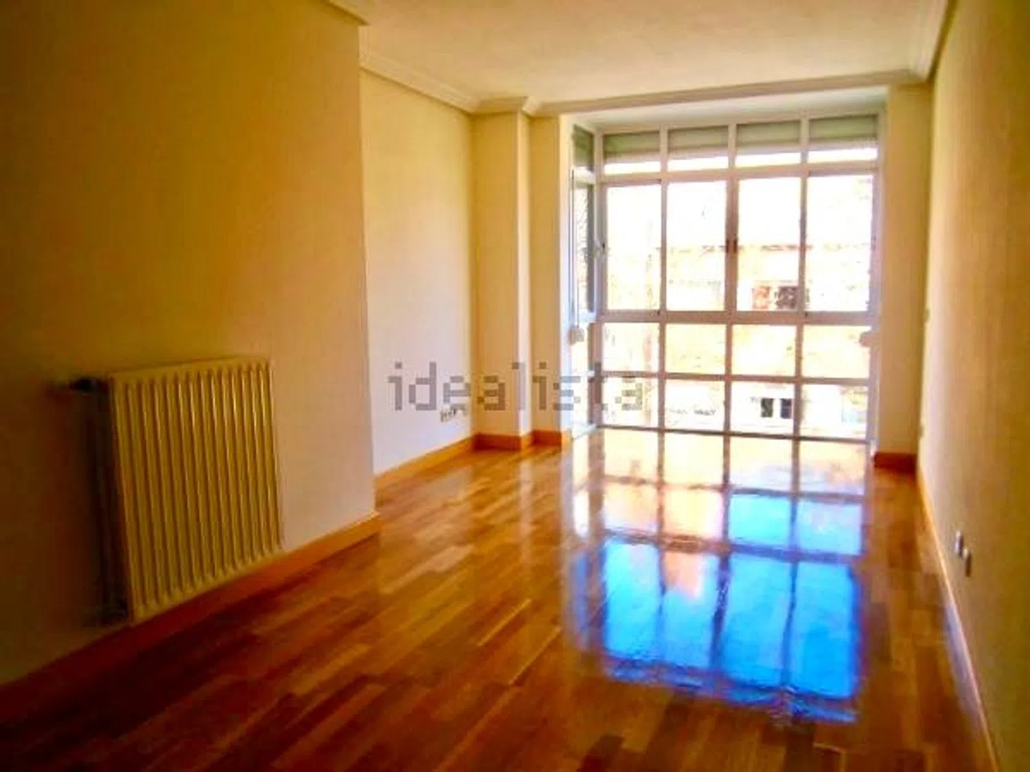 Piso en calle Bahía de Almería, 34 - Foto 3