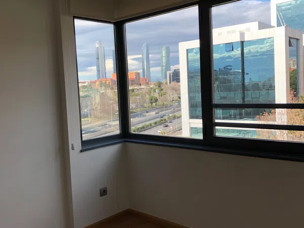 Piso en calle Bausá, 15