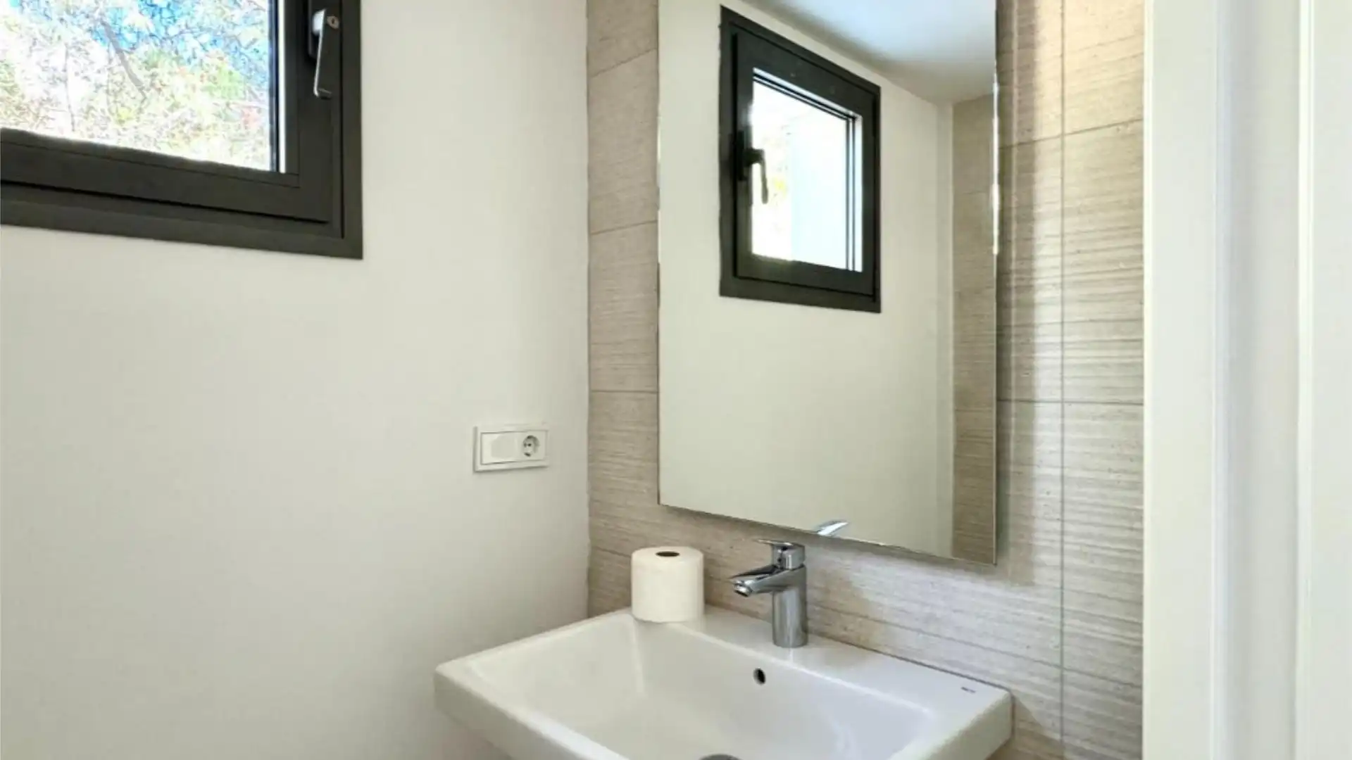 Casa adosada en  Calle Guarás 4 - Foto 32