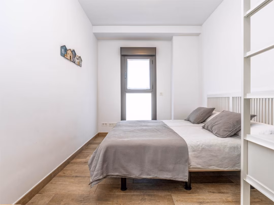 Piso en  Calle José Luis Pérez Pujadas 37 - Foto 4