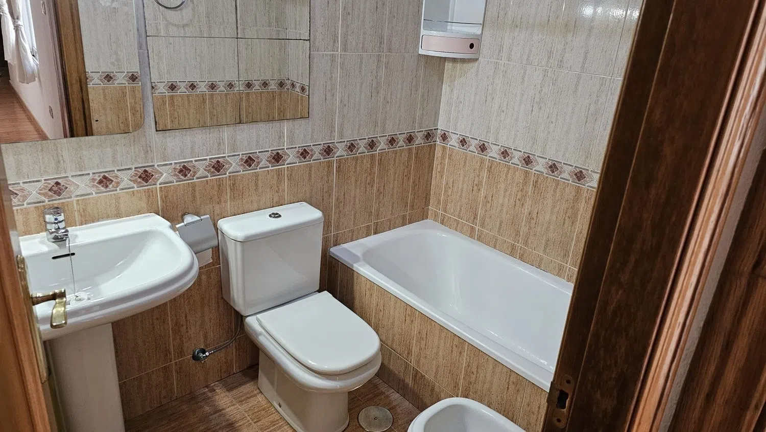 Piso en calle Escultor Noguera Valverde, 9 - Foto 4