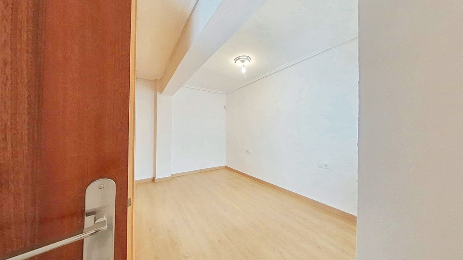 Piso en Barrio Fonteta de Sant Lluìs - Foto 8