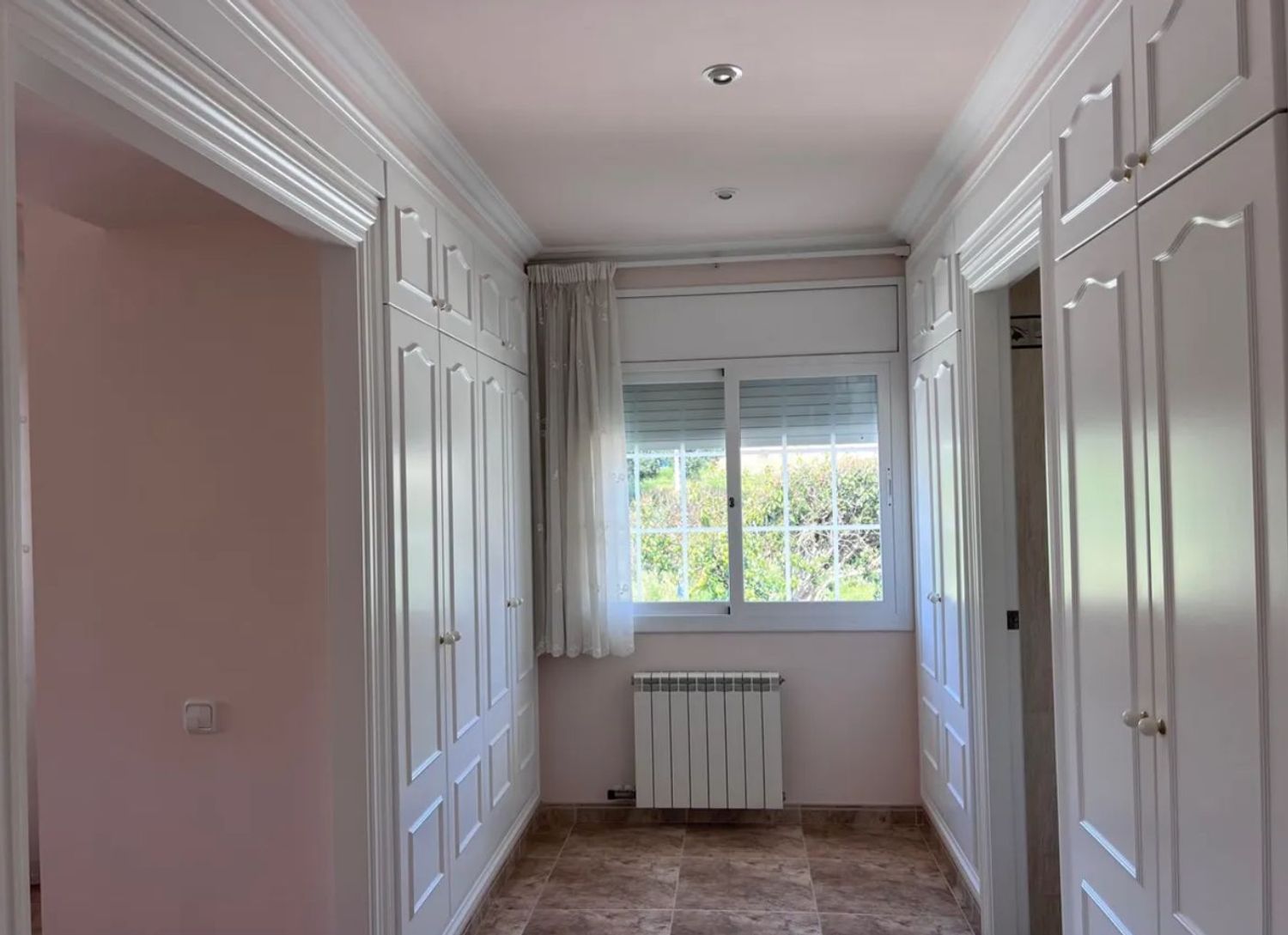 Chalet adosado en Barrio Campo de las Naciones-Corralejos - Foto 7