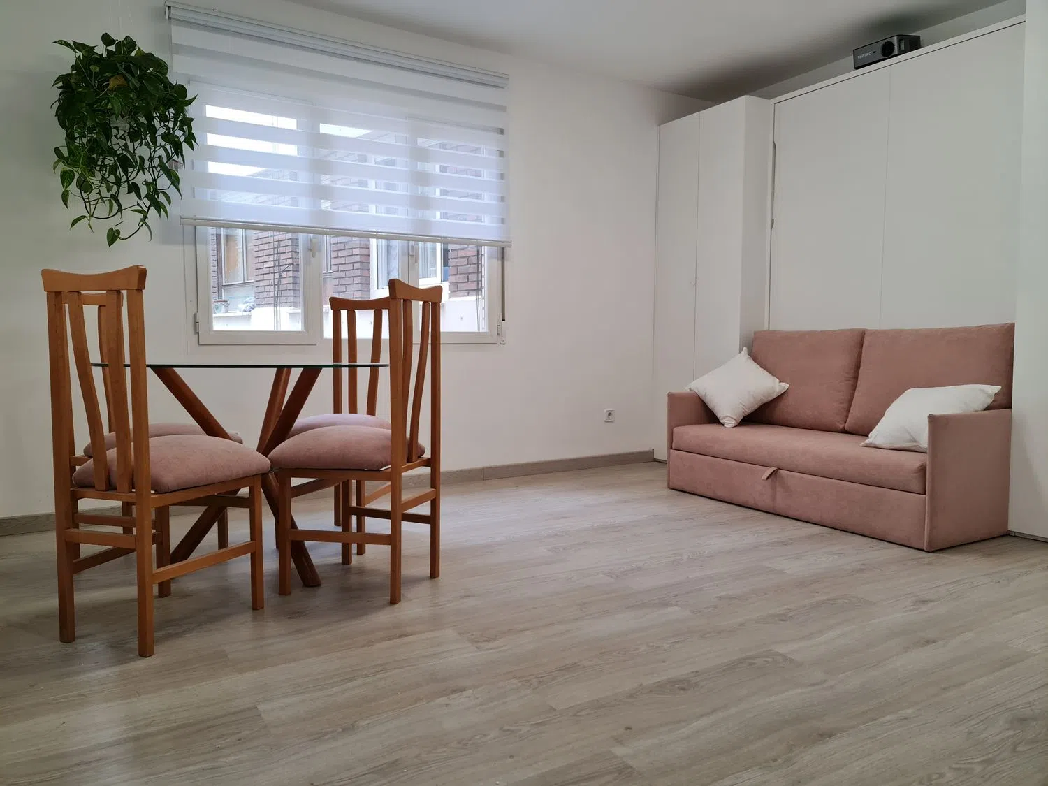 Estudio en plaza de los Mostenses, 11 - Foto 4