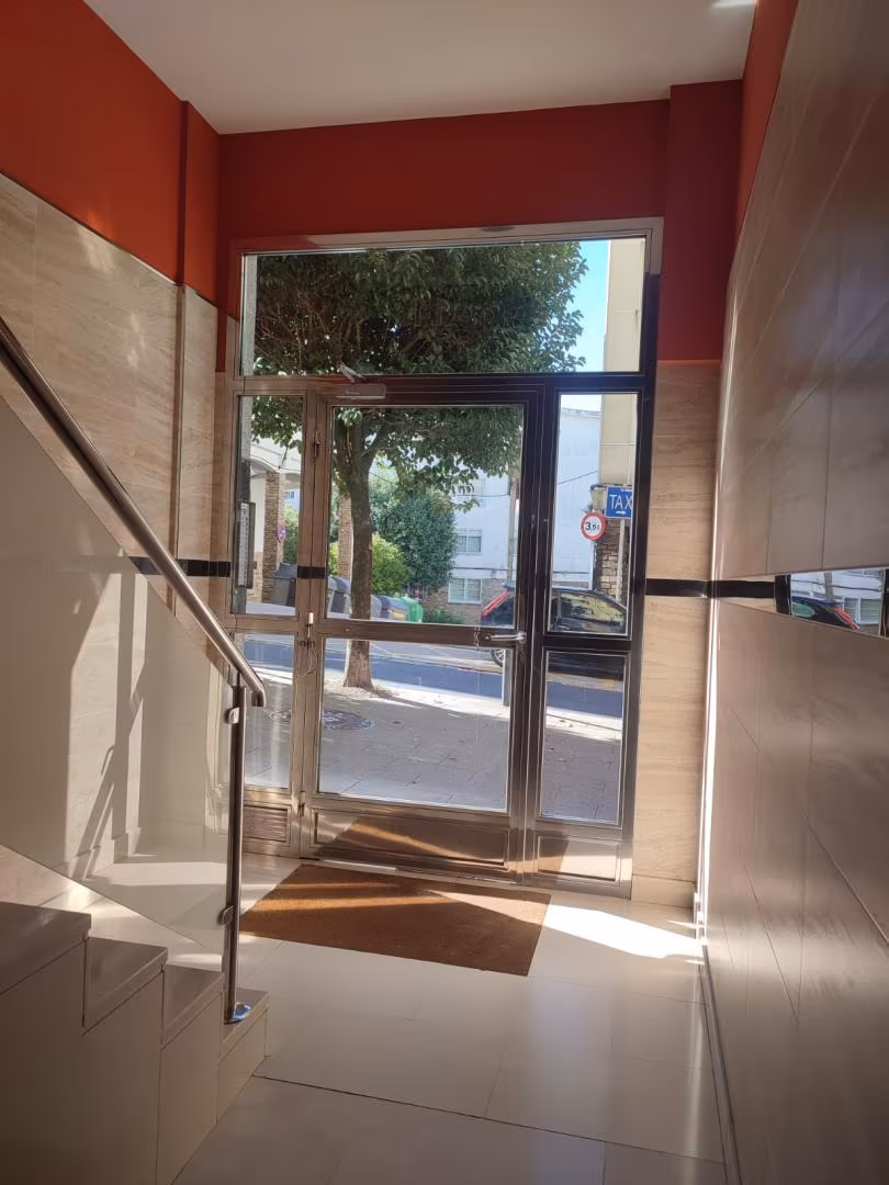 Piso en  Rúa de San Pedro de Mezonzo 26 - Foto 17