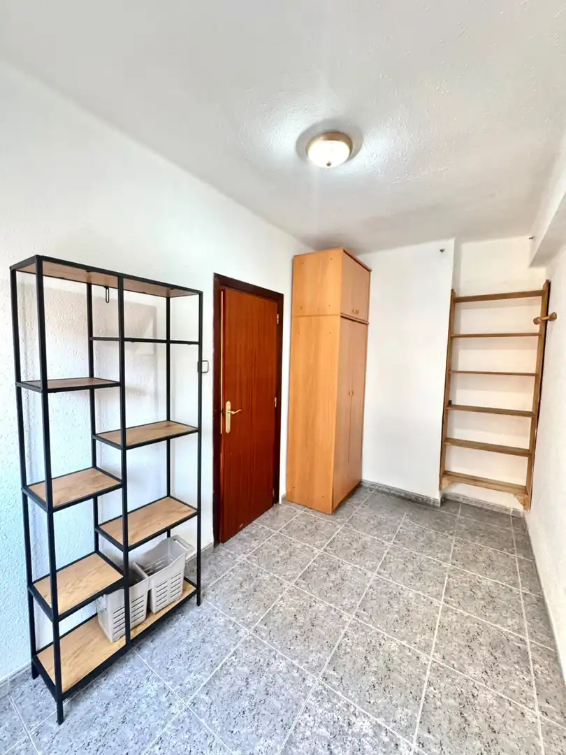 Piso en  CL RODRIGO PERTEGAS - Foto 8