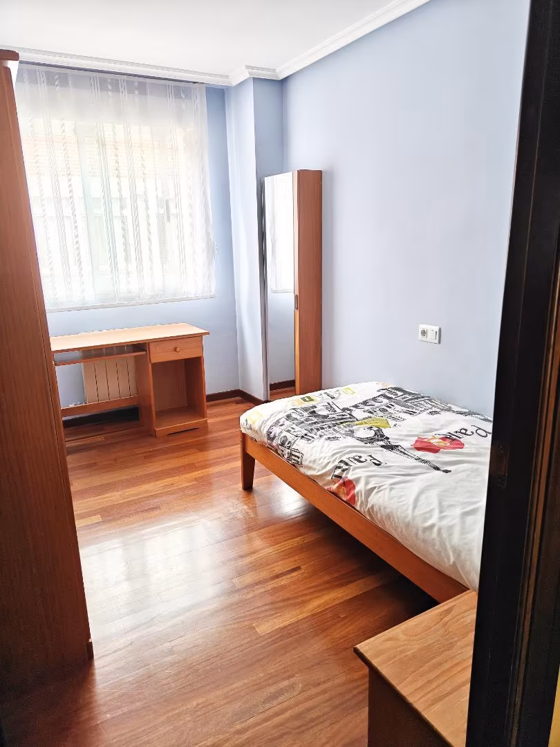 Piso en  Calle María la Brava 30 - Foto 6