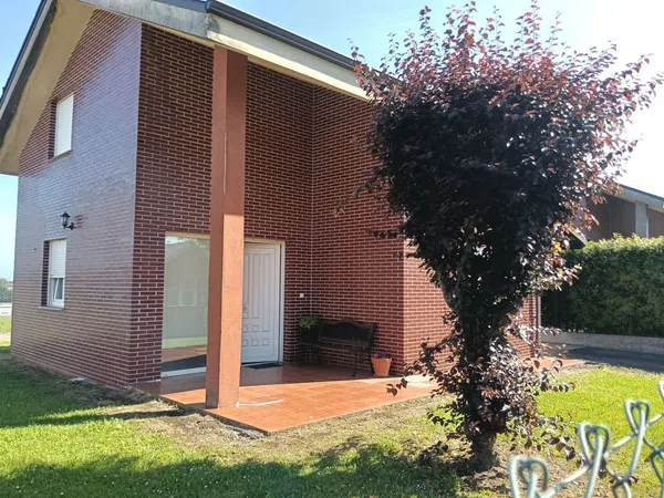 Casa o chalet independiente en Barrio la Sierra, 250 - Foto 3
