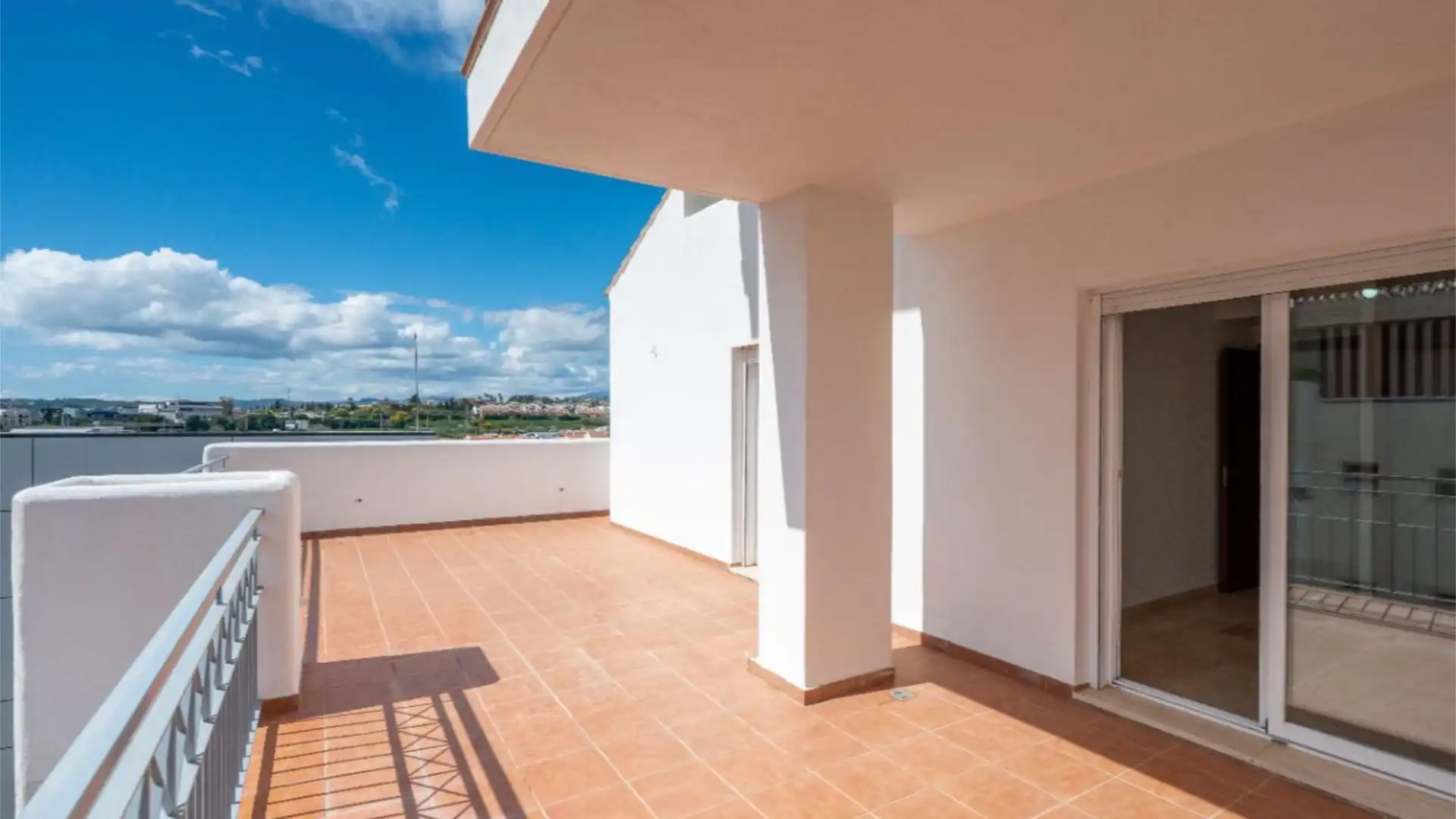 Piso en  Calle Artemisa 2 - Foto 1