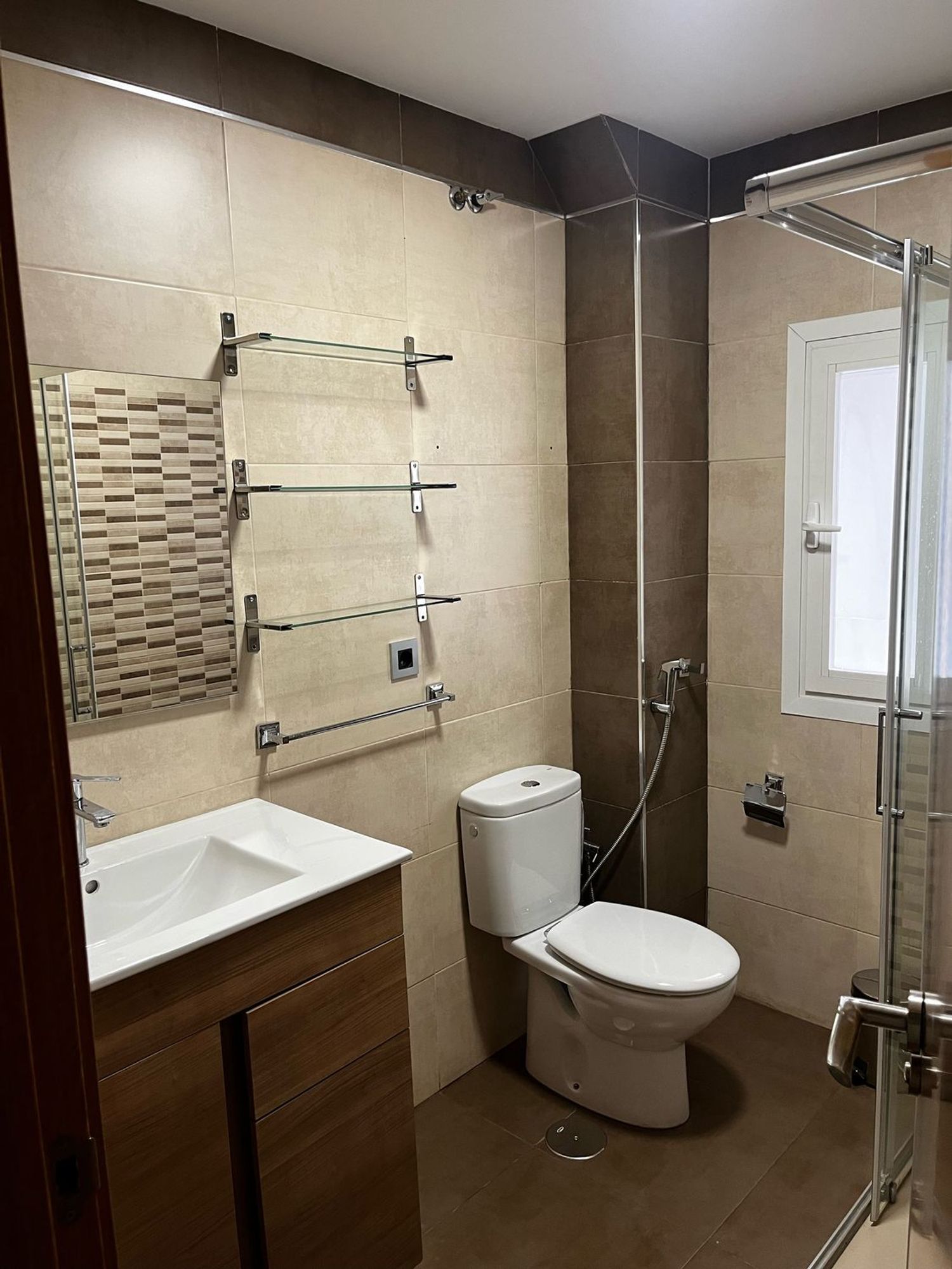 Alquiler de piso en Camino de Ronda, 184 - Foto 4