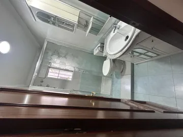 Piso en  Calle Arzobispo Guerrero 15